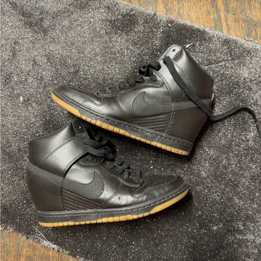 Nike Black Leather High-Top Sneakers lace up 8.5